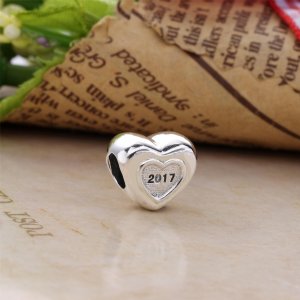 Přívěsek Charm Club 2017 PANDORA